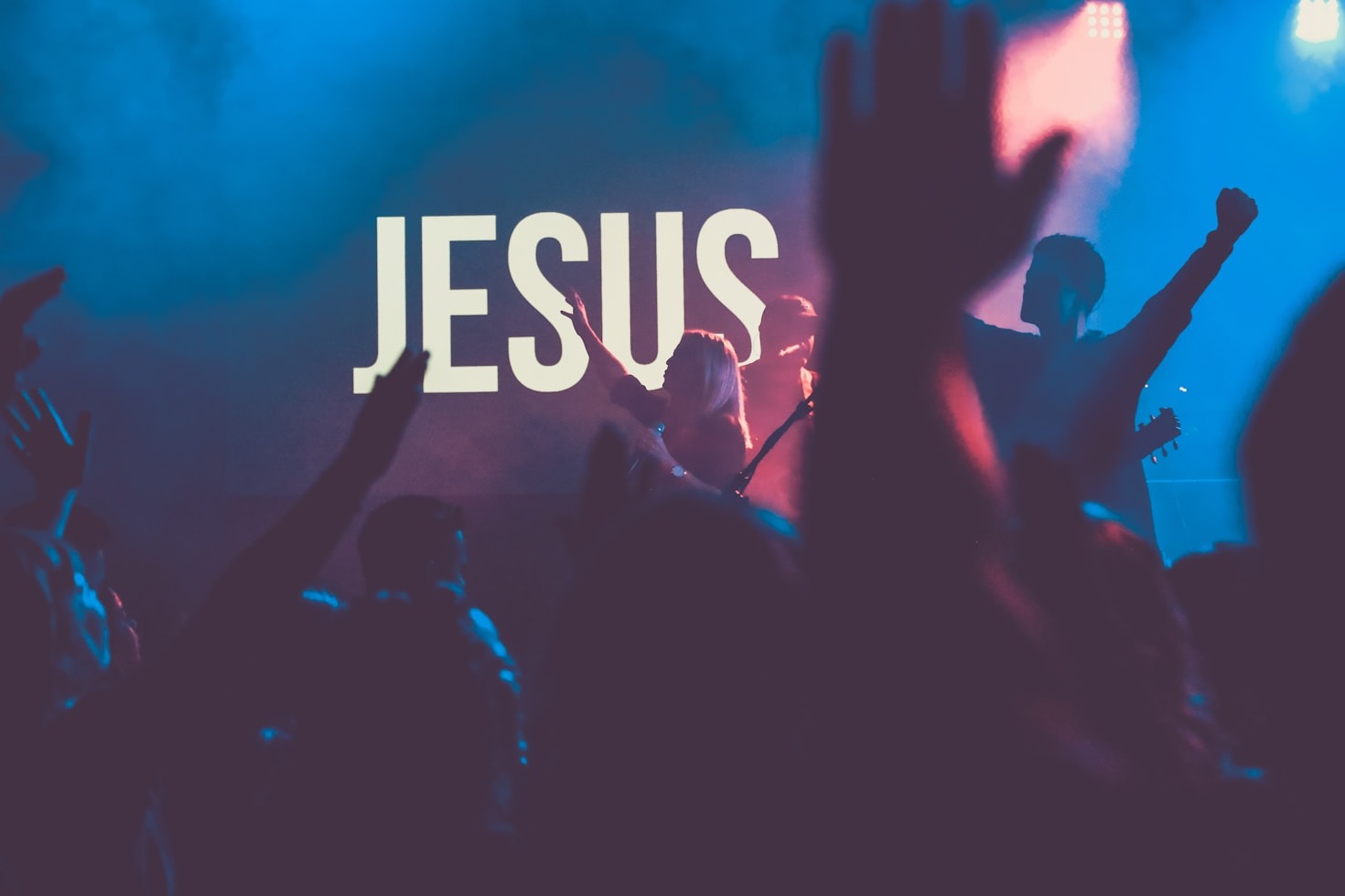 5 Ways Our Church Strengthens Community Bonds